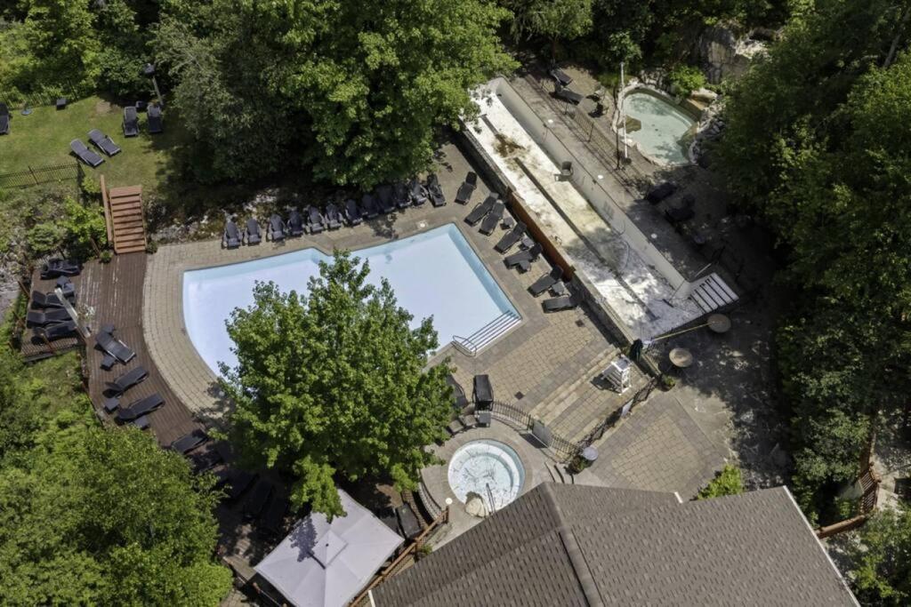Les Manoirs Wpool & Hot Tub Near Village 110-7 Μοντ Τρεμπλάν Εξωτερικό φωτογραφία