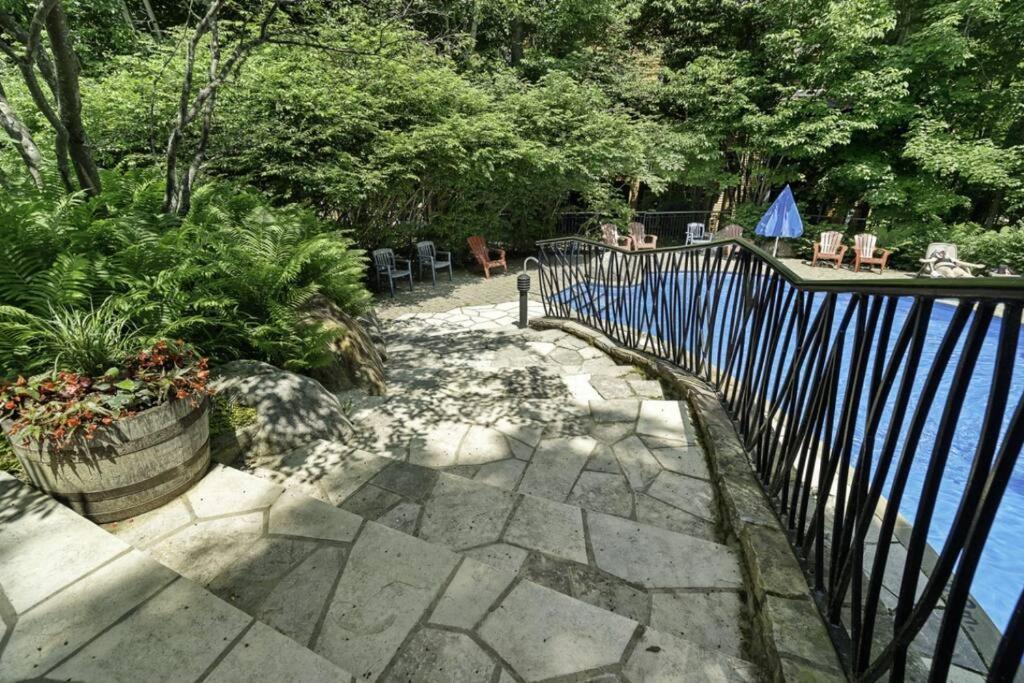 Les Manoirs Wpool & Hot Tub Near Village 110-7 Μοντ Τρεμπλάν Εξωτερικό φωτογραφία